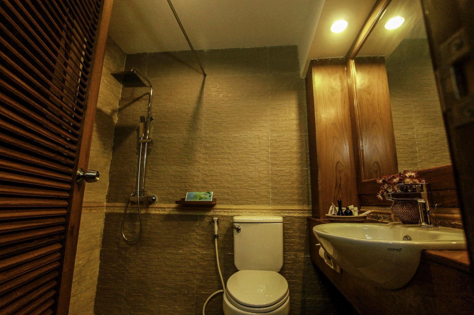 Raza Gyo Hotel Bagan Exterior foto